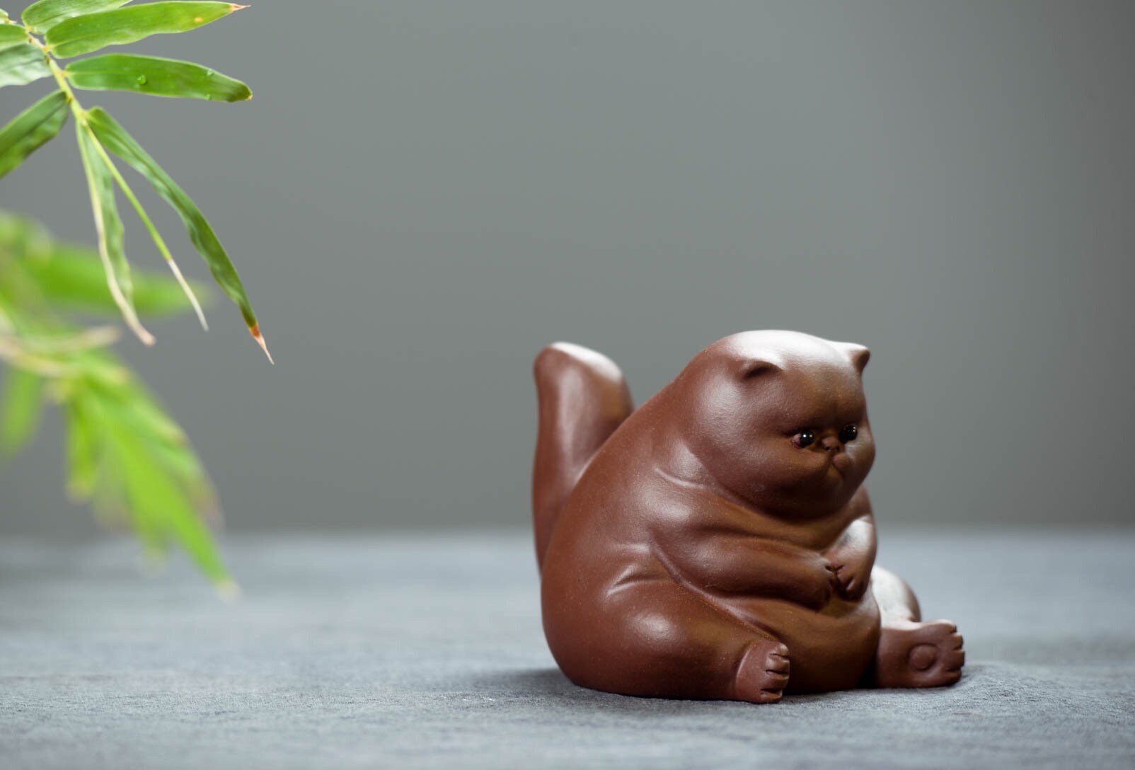 Gohobi Handmade cat ornaments Tea pets ceramic YiXing clay  Chinese Gongfu tea Kung fu tea Japanese Chado unique ornaments