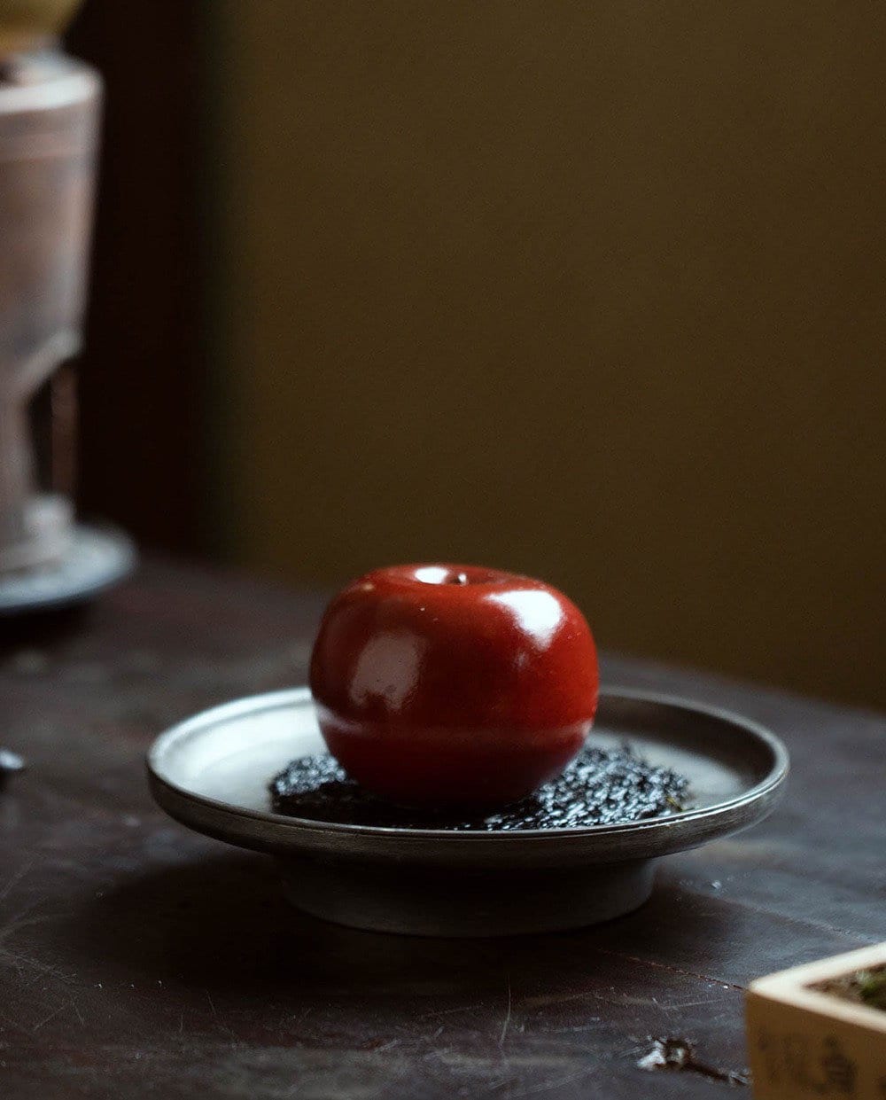 Gohobi Handmade Ceramic YiXing Clay Apple Tea pets